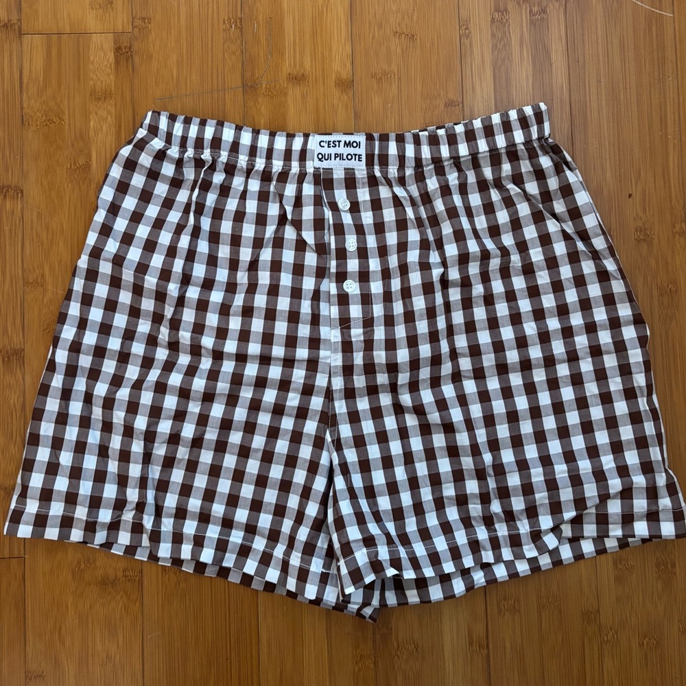 c'est moi qui pilote brown and white gingham boxer shorts